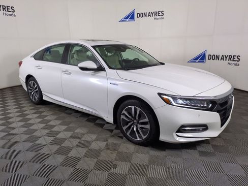 Used 2020 Honda Accord Touring image 10