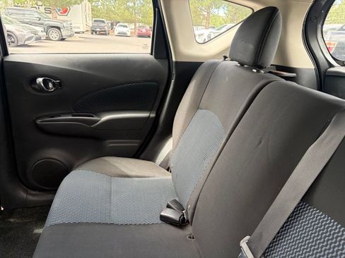 Used 2018 Nissan Versa Note SV FWD image 17