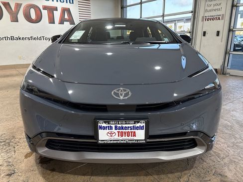 New 2026 Toyota Prius XLE image 5