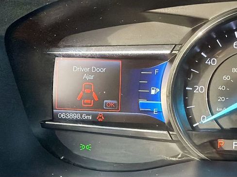 Used 2017 Ford Explorer XLT w/ Equipment Group 201A image 12