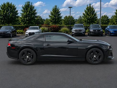 Used 2015 Chevrolet Camaro SS RWD image 6