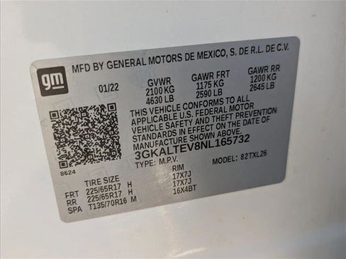 Used 2022 GMC Terrain SLE w/ Driver Convenience Package image 24