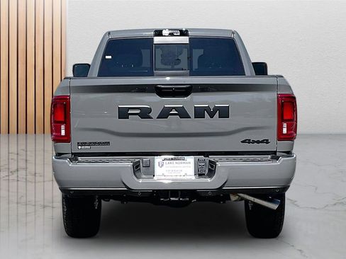 New 2026 RAM 2500 Big Horn AWD/4WD image 8