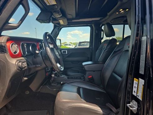 Used 2019 Jeep Wrangler Unlimited Rubicon AWD/4WD image 5