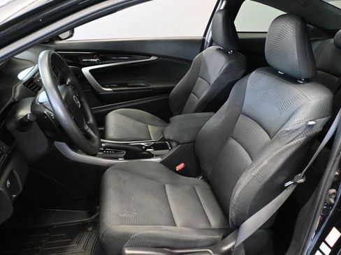 Used 2017 Honda Accord LX-S image 14