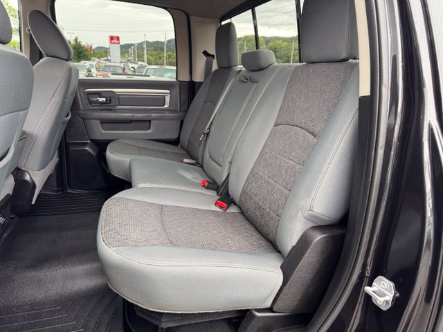 Used 2019 RAM 1500 Big Horn AWD/4WD image 12