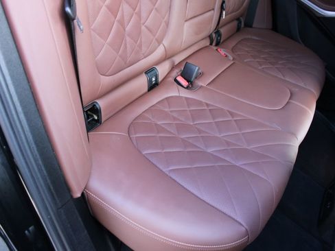 Used 2024 BMW X5 xDrive40i w/ M Sport Package image 25