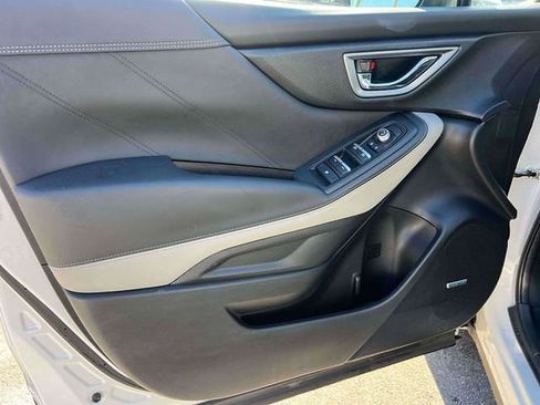 Used 2023 Subaru Forester Limited image 17