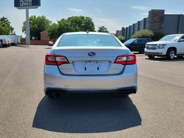 Used 2019 Subaru Legacy 2.5i Premium AWD/4WD image 4