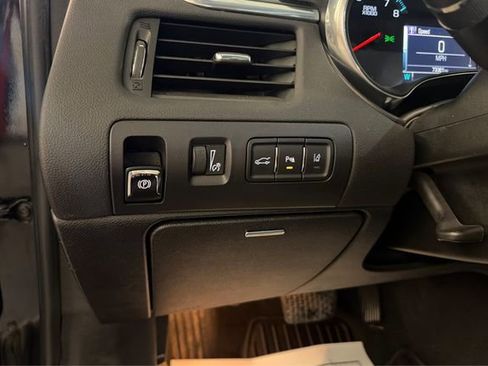 Used 2017 Chevrolet Impala Premier FWD image 16