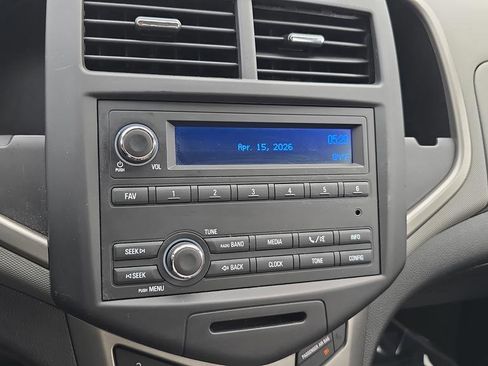 Used 2016 Chevrolet Sonic LS FWD image 19