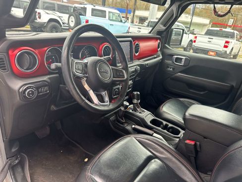Used 2021 Jeep Gladiator Rubicon image 18