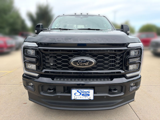 New 2026 Ford F350 Lariat w/ Black Appearance Package AWD/4WD image 11