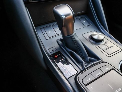 Used 2025 Lexus IS 350 F Sport image 25