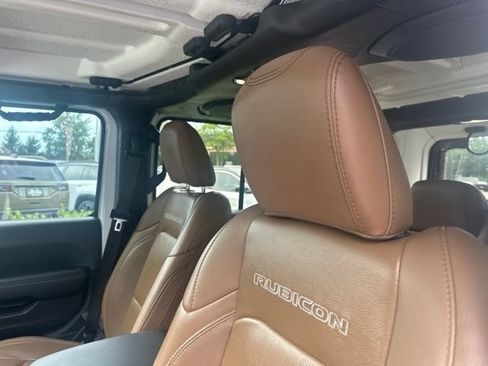 Used 2021 Jeep Wrangler Unlimited Rubicon AWD/4WD image 10