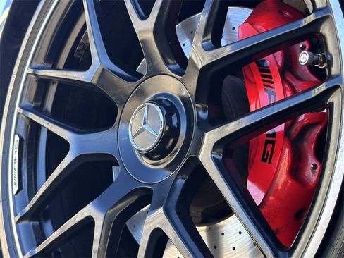 Used 2019 Mercedes-Benz AMG GT 63 image 5