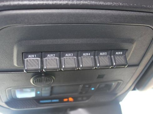 Used 2023 Ford Bronco Black Diamond image 38