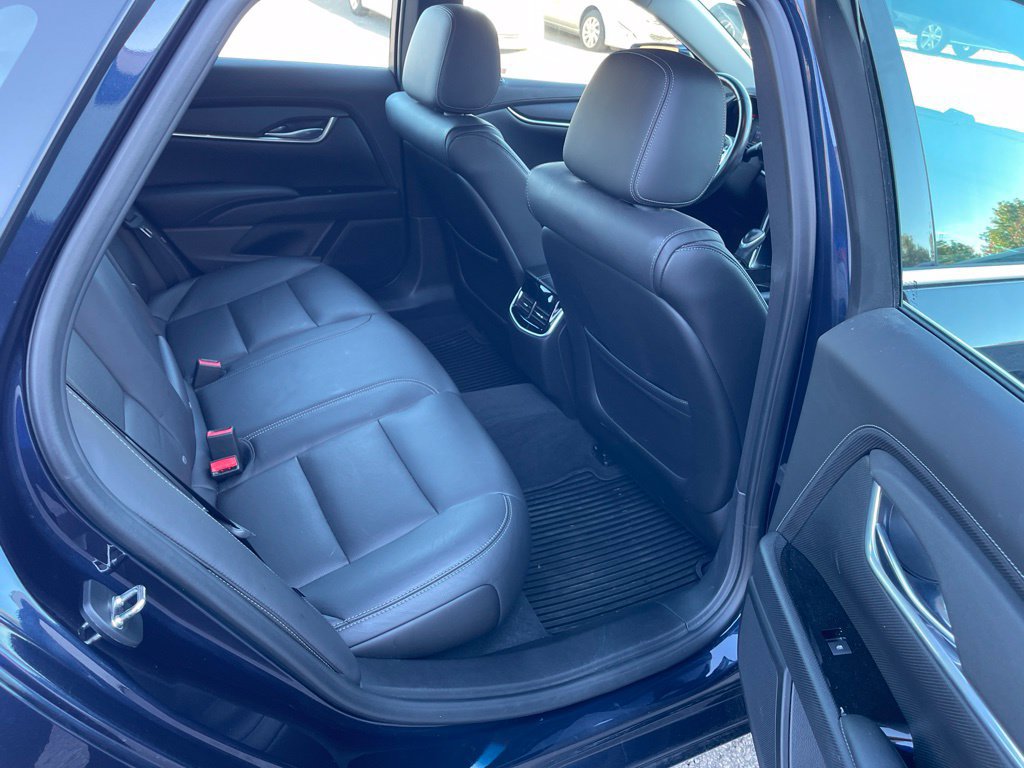 Used 2015 Cadillac XTS FWD image 15
