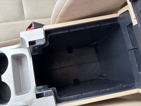 Used 2012 Ford Escape XLT image 36