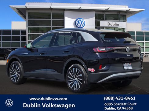 Used 2023 Volkswagen ID.4 Pro S Plus AWD/4WD image 6