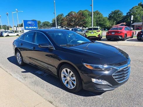 Used 2024 Chevrolet Malibu LT FWD image 8