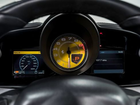 Used 2014 Ferrari 458 Spider RWD image 14