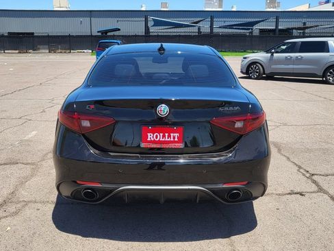 Used 2019 Alfa Romeo Giulia AWD w/ Quick Order Package 22J Sport image 10