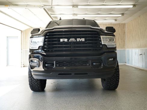 Used 2021 RAM 2500 Limited AWD/4WD image 2