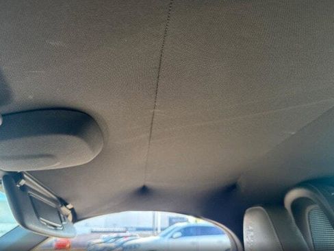 Used 2017 Porsche 718 Boxster image 17