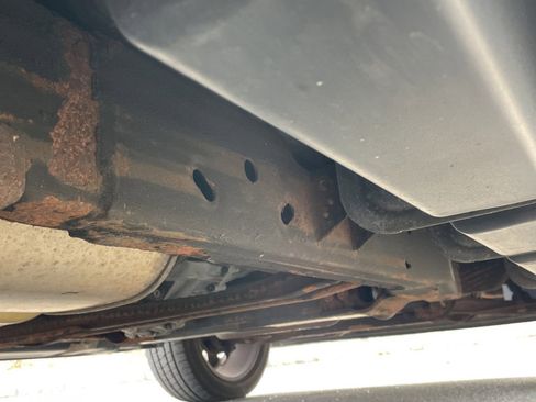 Used 2009 Cadillac Escalade AWD image 22