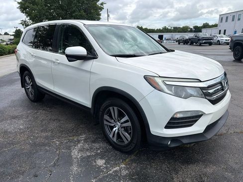 Used 2017 Honda Pilot EX-L image 2