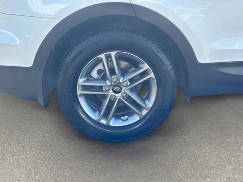 Used 2018 Hyundai Santa Fe Sport FWD image 29
