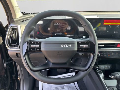 New 2026 Kia Sorento S w/ S Panoramic Sunroof Package image 17