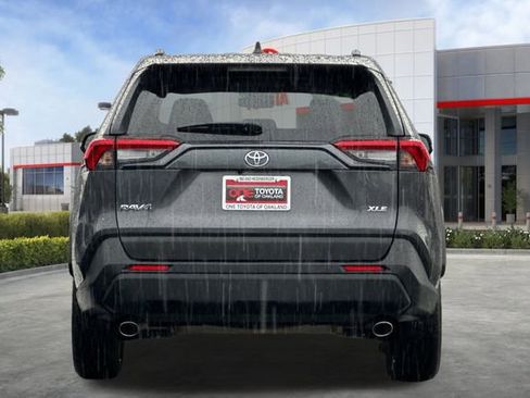 Certified 2025 Toyota RAV4 XLE FWD image 6