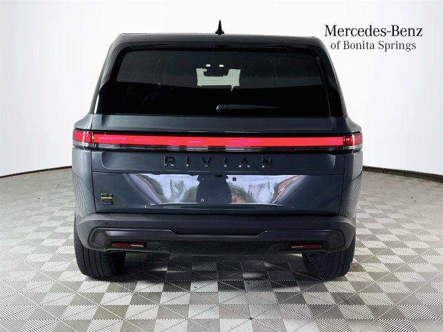 Used 2025 Rivian R1S Premium Dual AWD/4WD image 6