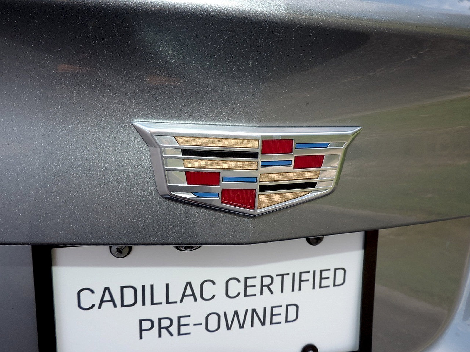 Certified 2025 Cadillac XT4 Premium Luxury FWD image 9