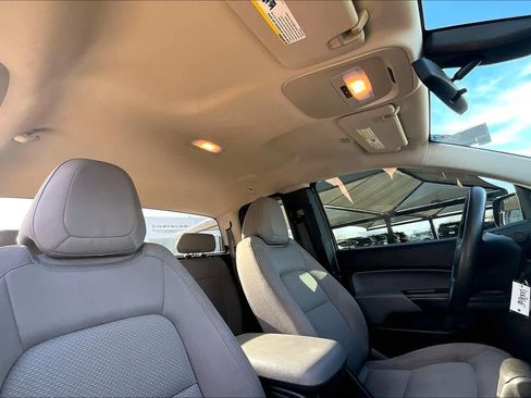 Used 2019 Chevrolet Colorado W/T w/ WT Convenience Package image 11