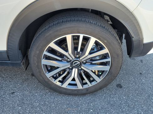 Used 2023 Nissan Kicks SV image 38