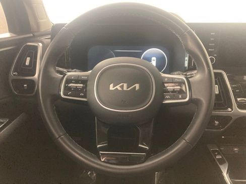Used 2023 Kia Sorento SX image 6