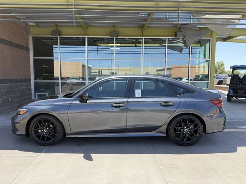 Used 2025 Honda Civic Sport image 7