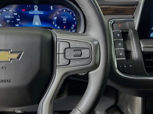 Used 2023 Chevrolet Tahoe Premier RWD image 16