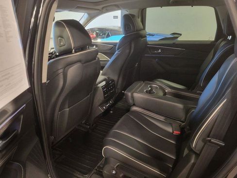 Used 2023 Acura MDX SH-AWD w/ Advance Package image 24