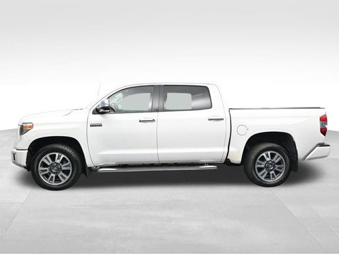 Used 2018 Toyota Tundra Platinum AWD/4WD image 2