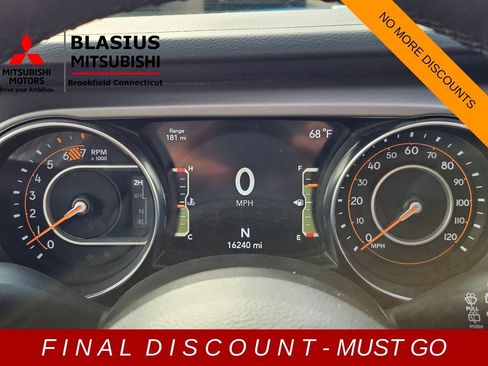 Used 2023 Jeep Wrangler Sport S w/ Sun And Sound Package image 33