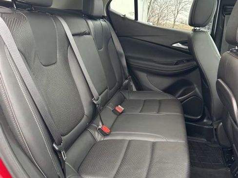 Used 2021 Buick Encore GX Essence w/ Experience Buick Package image 40