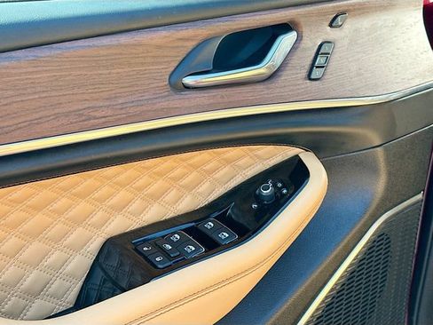 Used 2025 Jeep Grand Cherokee Summit image 18