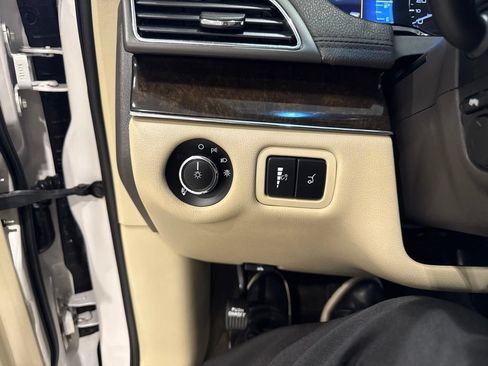 Used 2018 Lincoln MKT AWD w/ Technology Package image 35