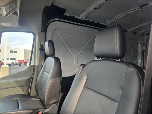New 2026 Ford Transit 250 148 Medium Roof RWD image 14