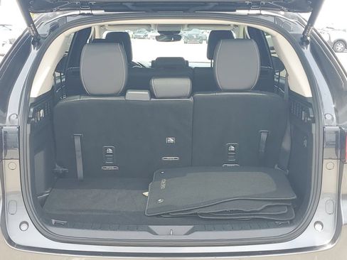 Used 2025 MAZDA CX-90 3.3 Turbo w/ Preferred Package AWD/4WD image 12