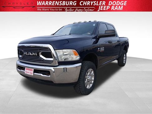 Used 2016 RAM 2500 Tradesman w/ Chrome Appearance Group image 8